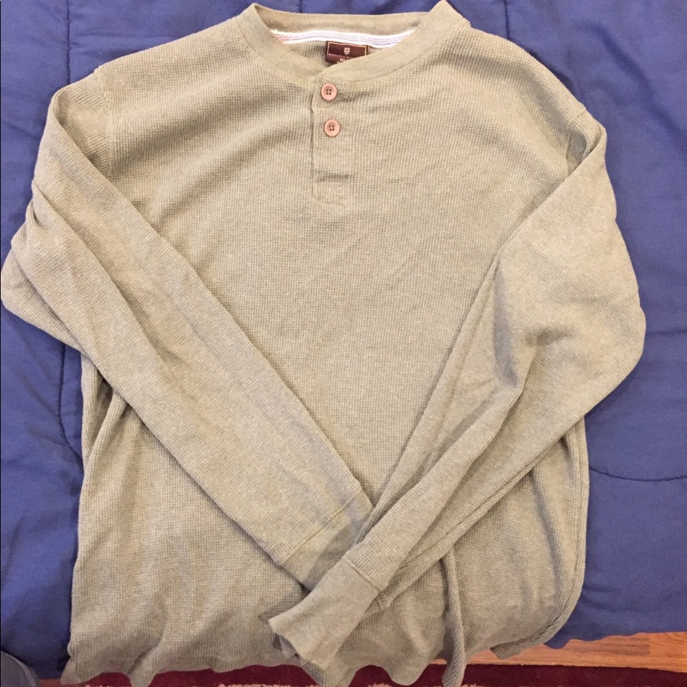 Steve and Barry’s Light green thermal henley